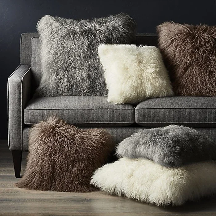 

16*16" 17*17" 18*18" 21*21" 24*24" one side two sides Dyed colors Mongolian Lamb Fur Cushion mongolian lamb fur pillow