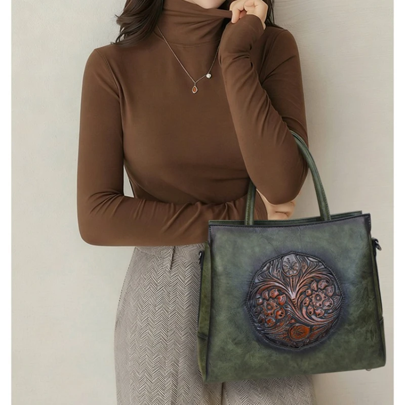 

Light Luxury Solid PU Decoration Shoulder Bags Hot Sale Youth Sweet Small Square Bags on Sale Exquisite Women's Crossbody Bags