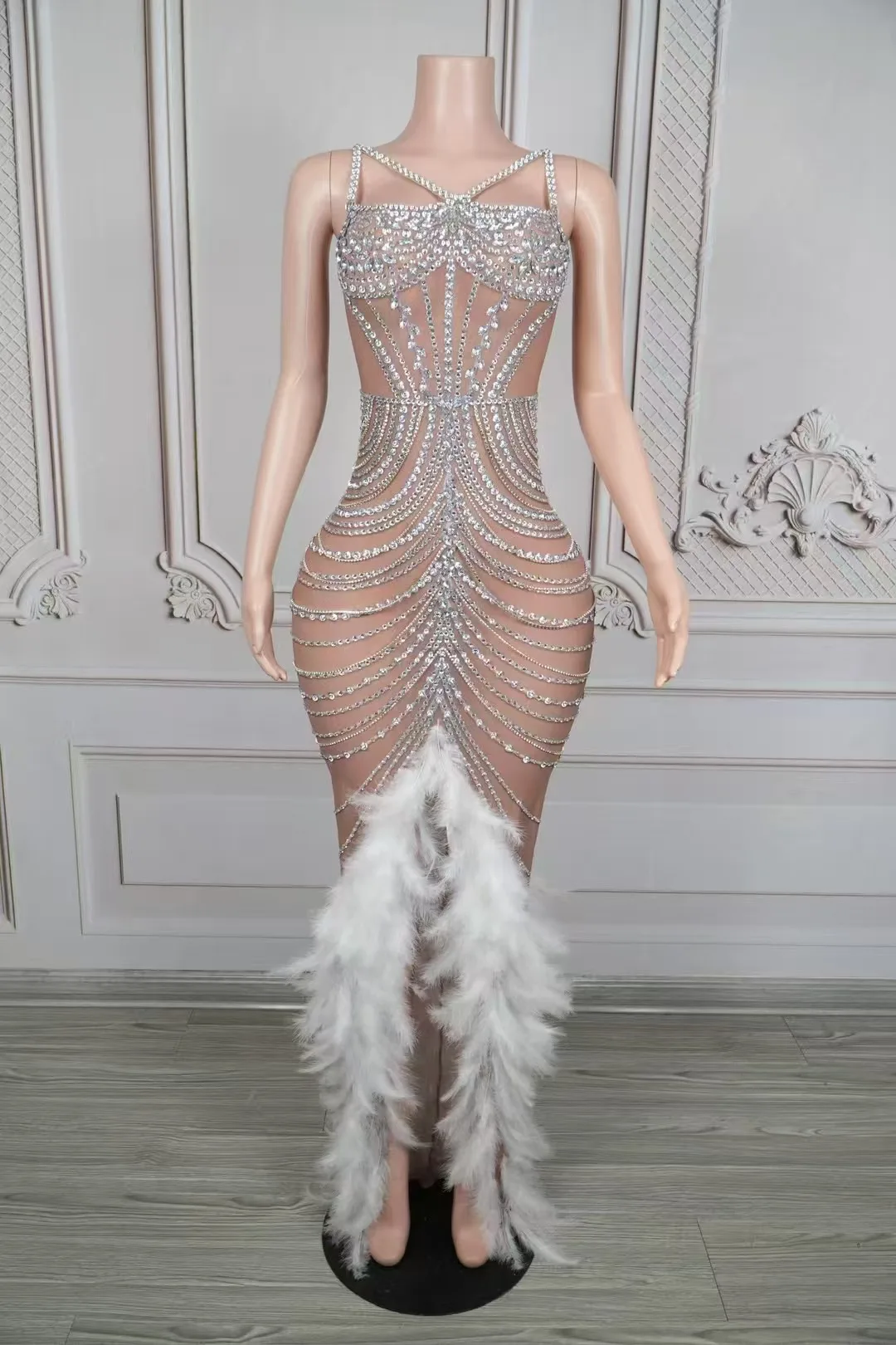

Sparkly Rhinestones Long Feathers Dress WomenBirthday Celebrate Wedding Evening Prom GownsDress Photoshoot Wear Stage D272