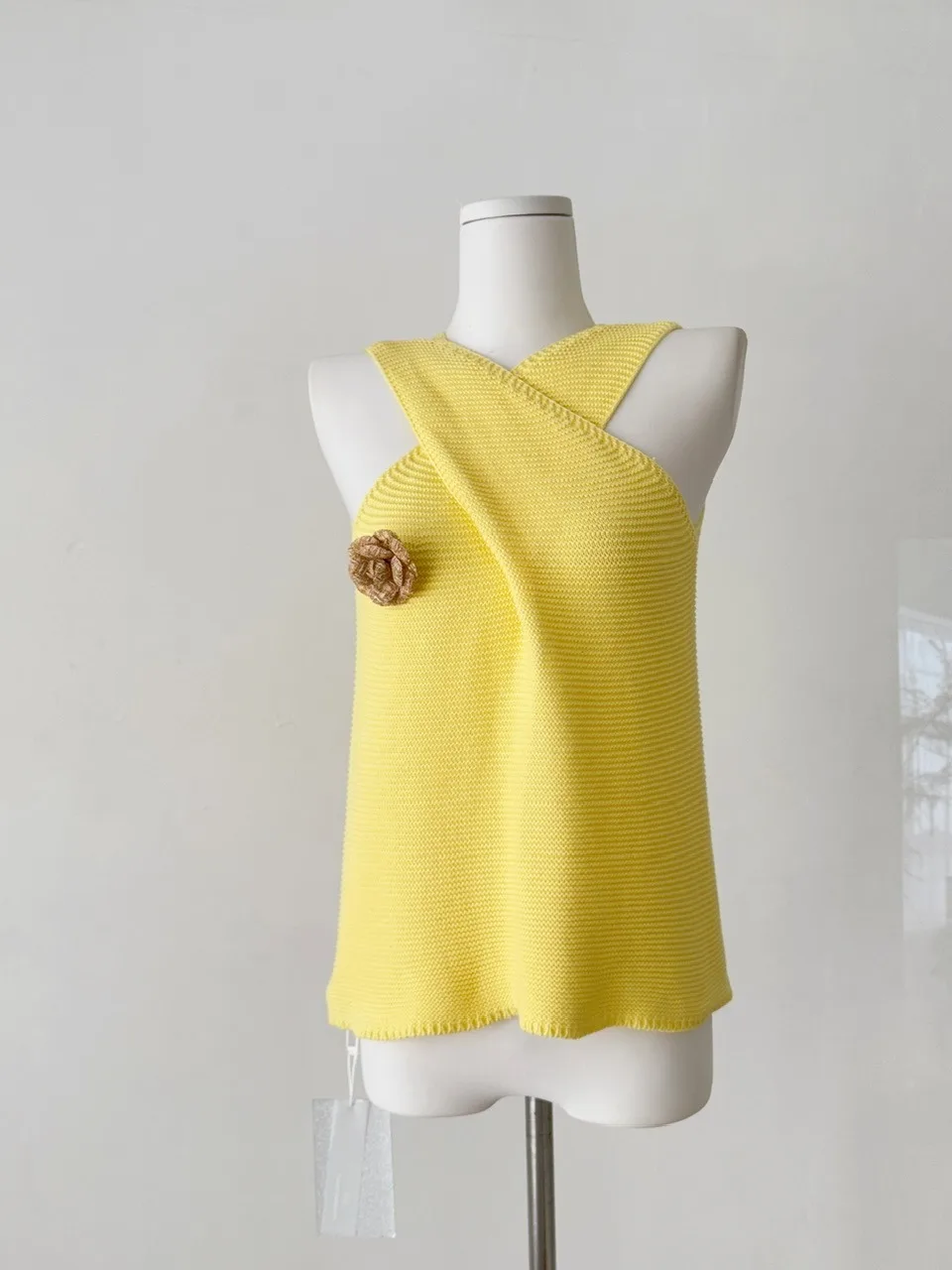 

Желтый вязаный жилет, женский летний жилет с крестом на бретельках и цветочным принтом, повседневный топ, удобный дышащий полиэстер