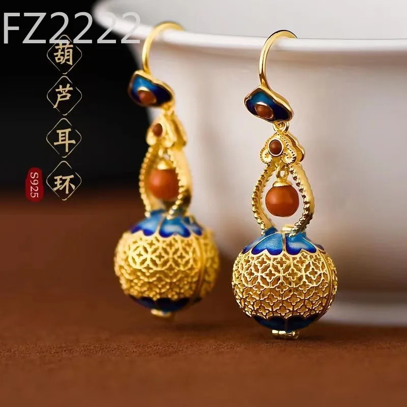 

High sense personality versatile Chinese style plated ancient gold retro court gourd earrings women's earrings wholesale