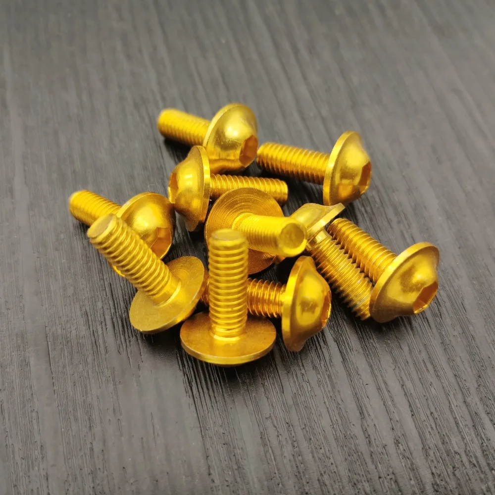 Pernos y tornillos dorados. arandela tuerca hardware remache tornillo y Pernos y tornillos dorados. arandela tuerca hardware remache tornillo y