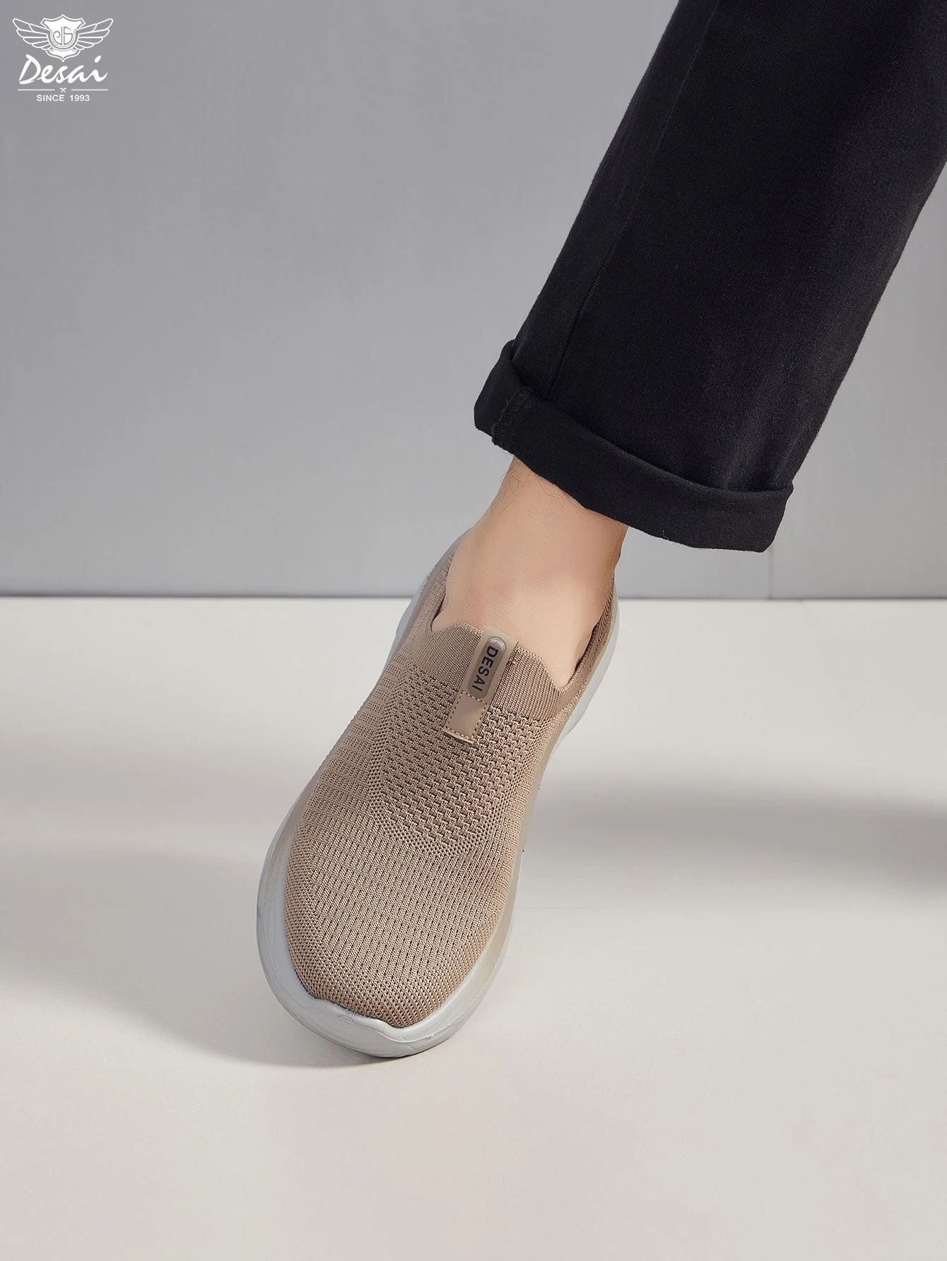 Desai Herren-Slipper mit breiter Passform, gestrickt, leichte Komfortschuhe für den täglichen Gebrauch. – Detail 6
