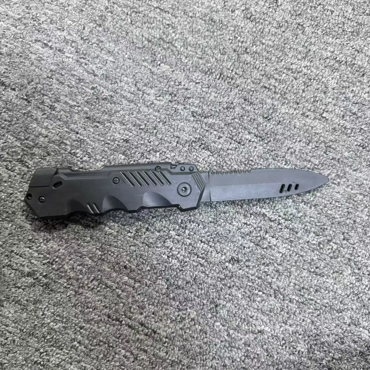 Retractable Knife Prop Fake Knife False Trick Gadget Toy Disappearing Prop Plastic Blade for Halloween Fools Day Party