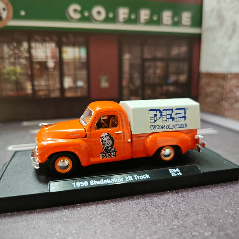 1/64  Diecast Scale Box Style Vintage Studebaker Car Small Truck Alloy Model Collection Display Static Decoration Toy