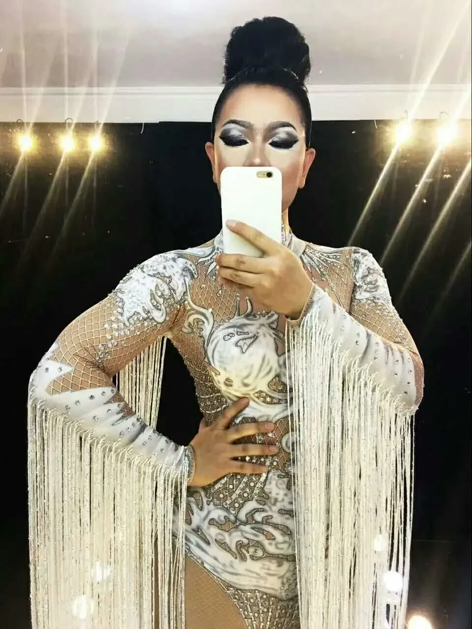 Kobiety frędzle białe kryształy body kostiumy damskie klub nocny Bar seksowne kombinezony dżetów strój wydajność piosenkarka DJ Show