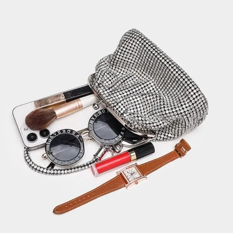 Bolsa feminina de noite incrustada de diamantes artesanal de alta qualidade, bolsa de concha de strass brilhante, bolsa crossbody de ombro único com corrente