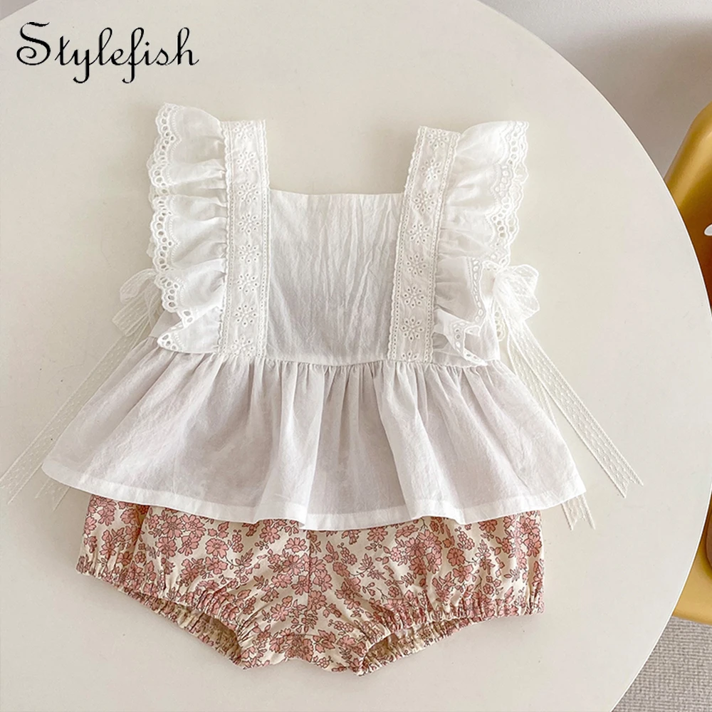 Ins Summer New Baby Cotton lace Flying Sleeve Cute Top+Versatile Little Flower Super Shorts Girl's Favorite Set Versatile