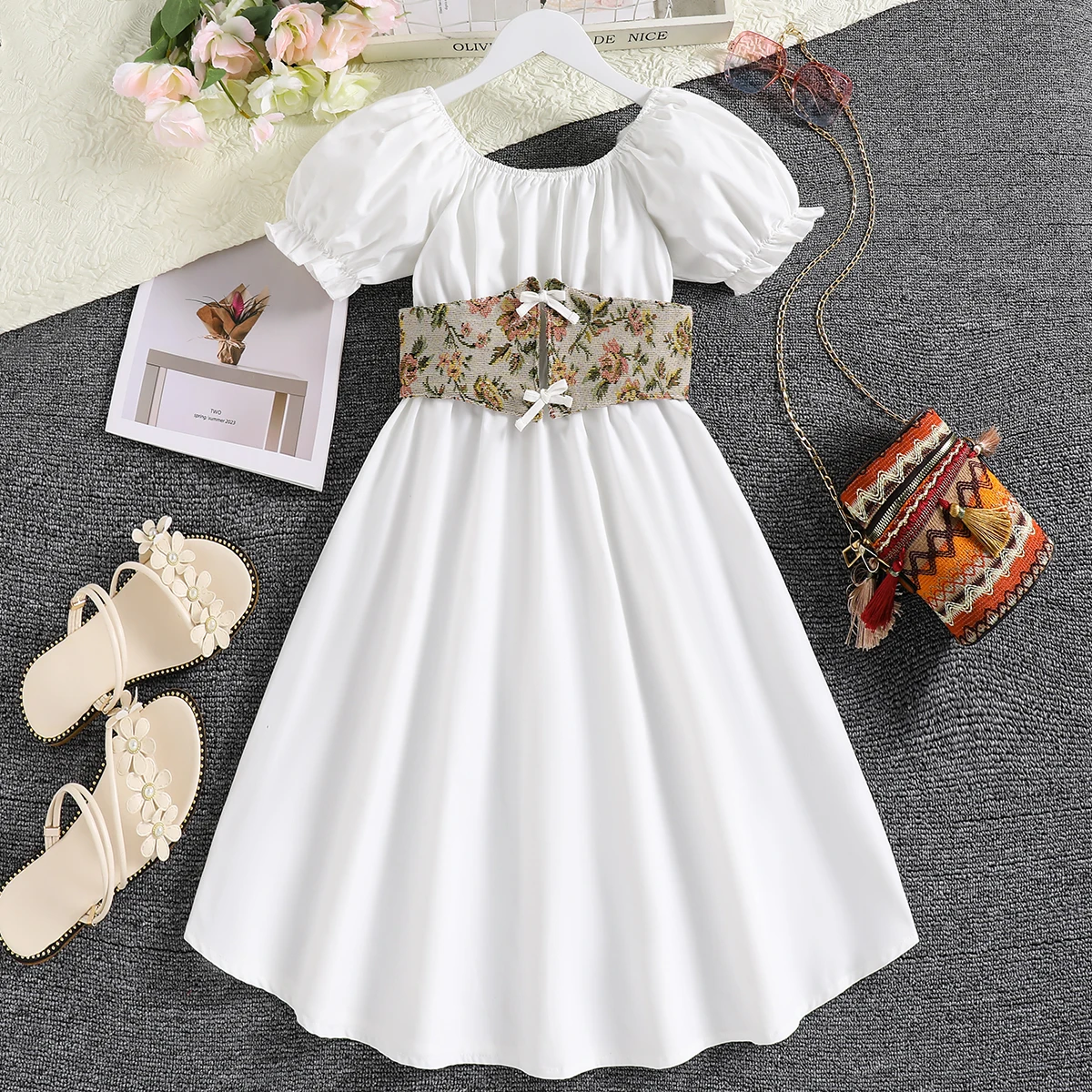 Französisches Retro-Sommerkleid für Mädchen, chinesischer bedruckter Gürtel, ovaler Ausschnitt, einfarbig, Prinzessinnenkleid