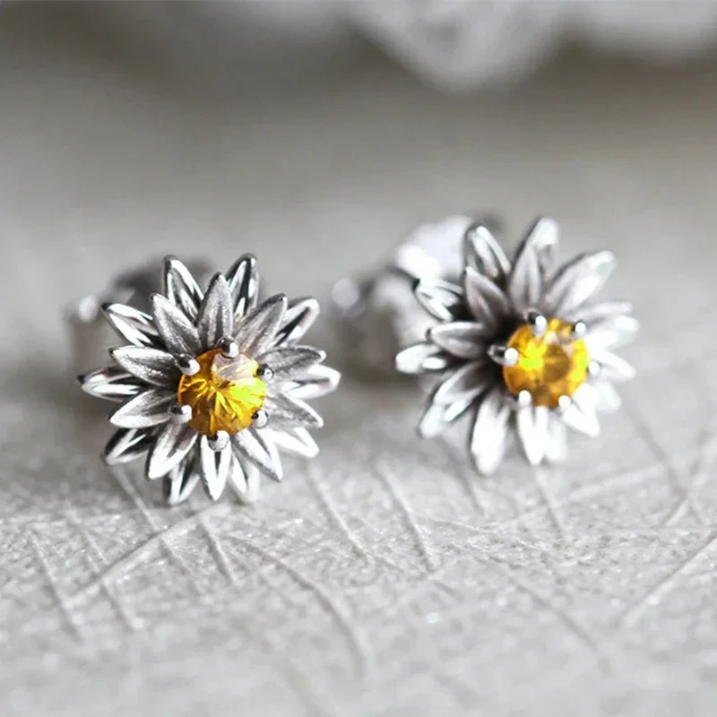 2026 Chic Flower Stud Earrings for Women Bright Zirconia Jewelry for Daily Life Delicate Dainty Accessories for Teen Girls