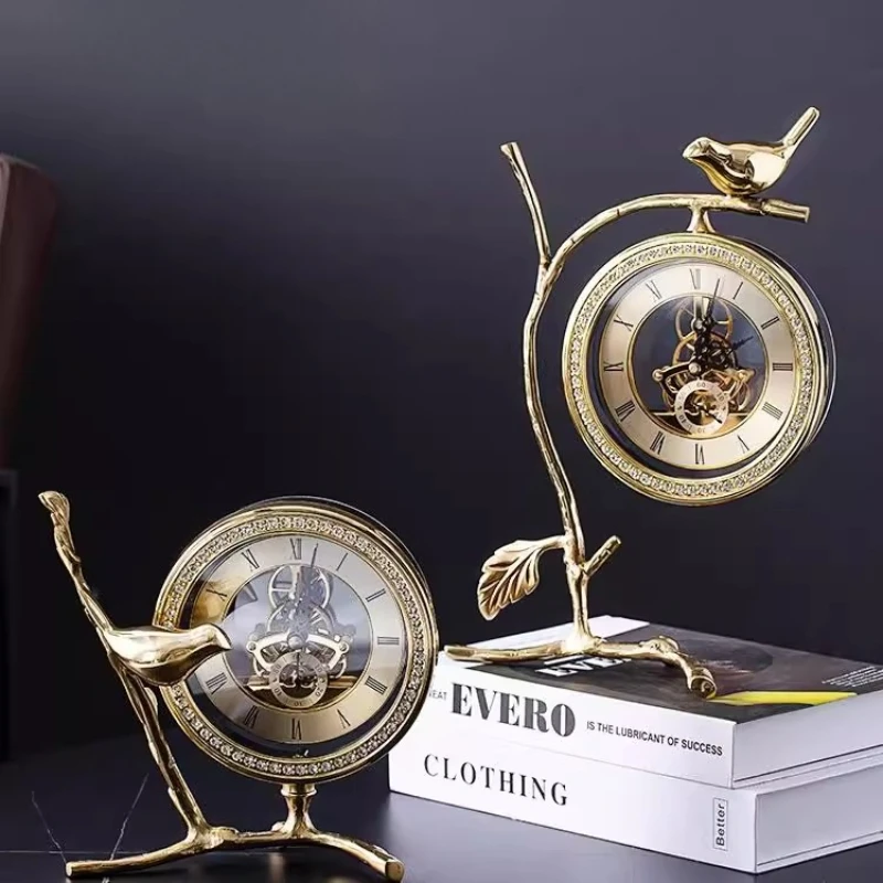 Retro Living Room Desk Clock Advanced Study Mute Clock Watch Nightstand Alarm Clock Restaurant Desktop Gadgets Home Decor Items