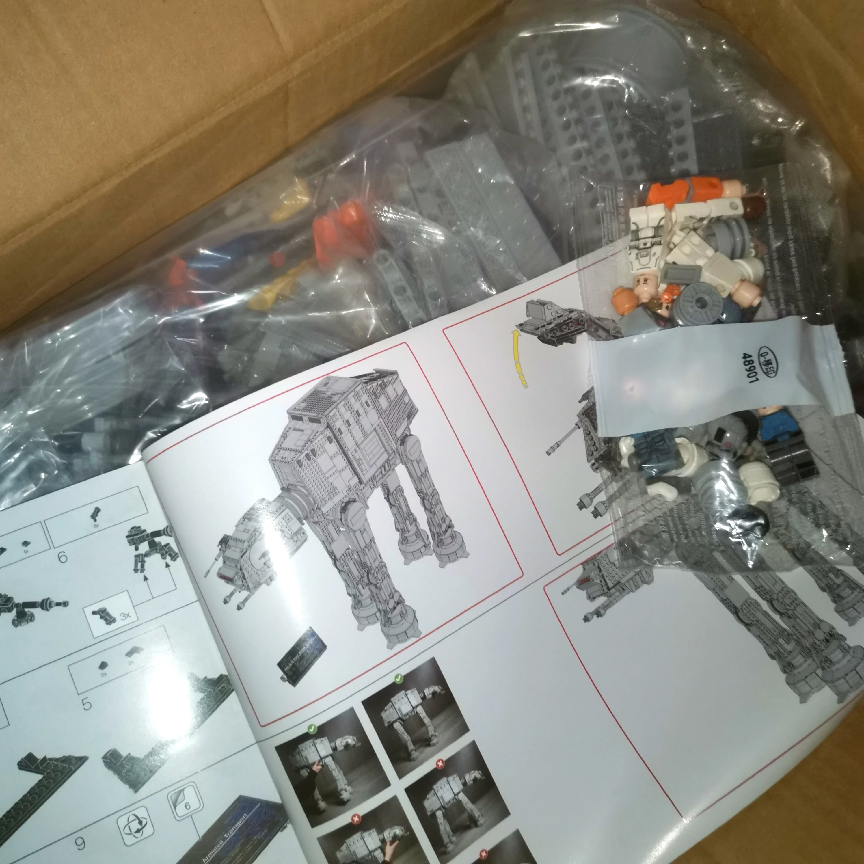 Disponibile Giocattoli educativi per bambini Regali di Natale Camminatore da combattimento tecnico di grandi dimensioni Moc 75313 Modello di visualizzazione Building Blocks Mattoni