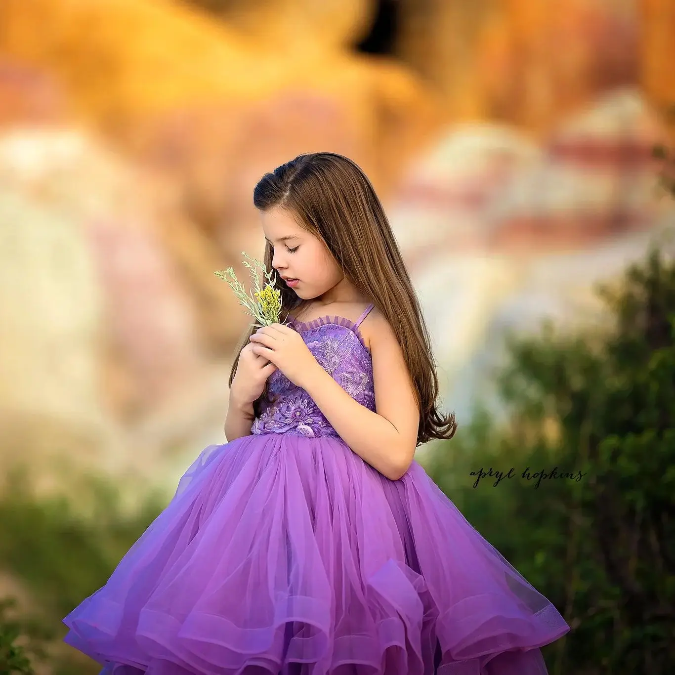 Vestido de desfile de lindas flores púrpuras para niñas, falda esponjosa con volantes, vestidos de baile de graduación, cuentas de arena, vestido de cumpleaños para bebés