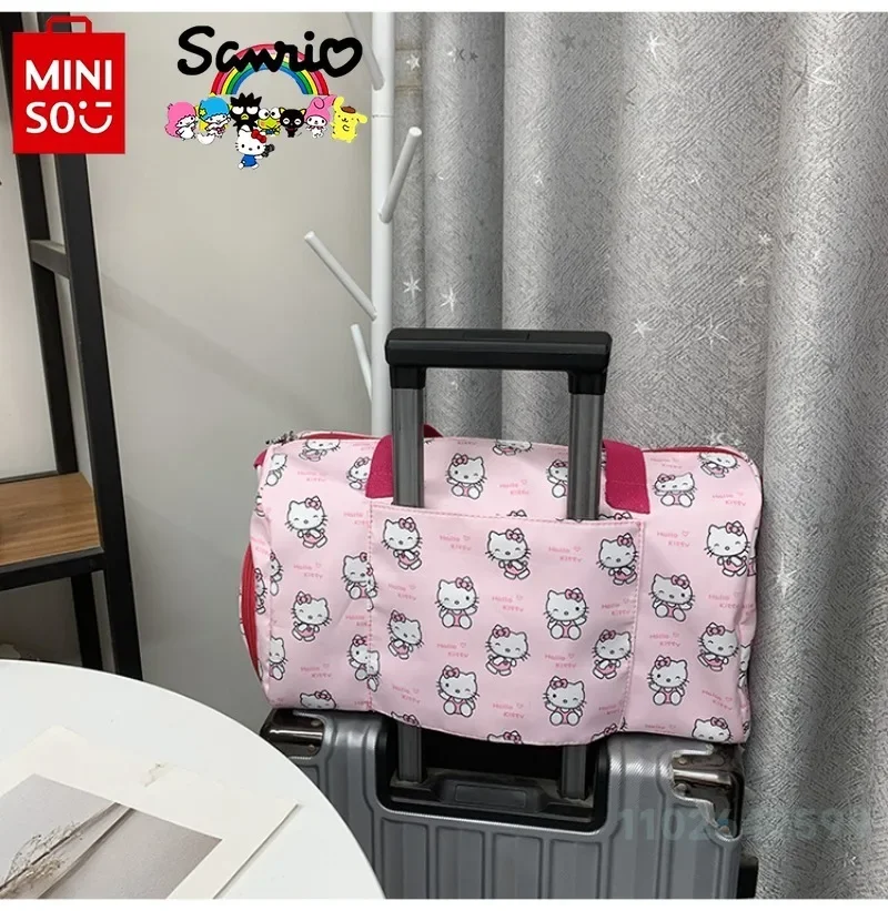 HelloKitty Travel Boarding Bag Fashionable High Quality Waterproof Hand Luggage Bag Cartoon Large Capacity Family Storage Bag