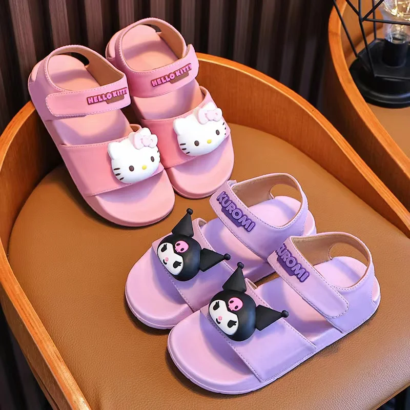 Kawaii Sanrio My Melody Hello Kitty Cinnamoroll sandali ragazza Summer Beach Shoes antiscivolo Soft Bottom Anime Figure Festival Gift