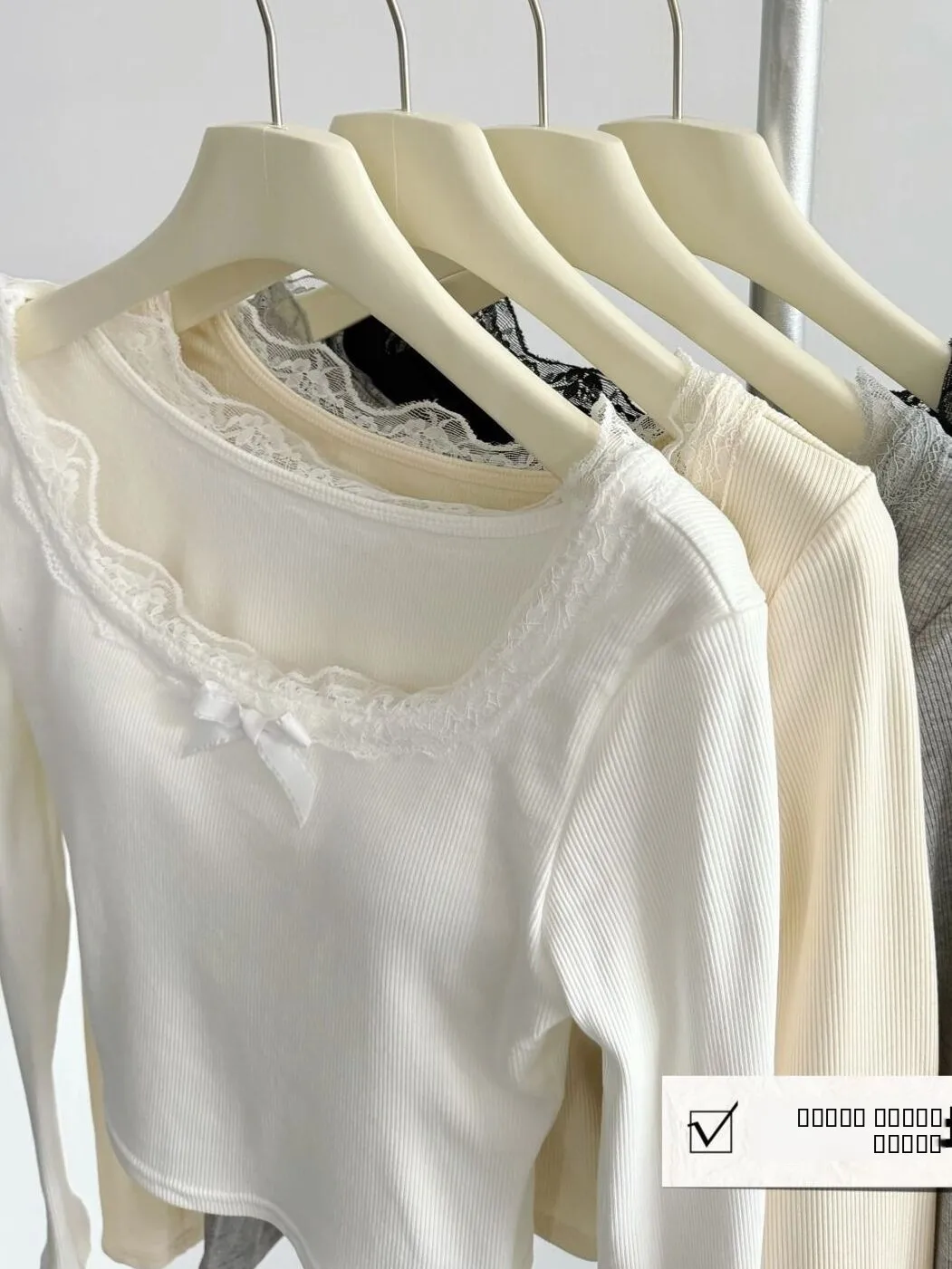 بلوزة طويلة من الدانتيل بلون نقي للنساء للخريف مع قلنسوة رفيعة عادية Sle مادة أخرى 00% طويلة بقلنسوة