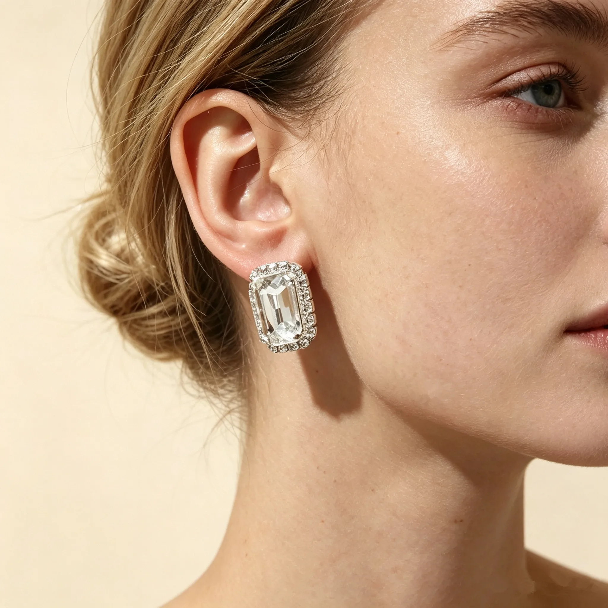 20 Colors Fashion Classic Lady Crystal CZ Jewelry Crown Stud Earrings For Women Girls Gift Brincos
