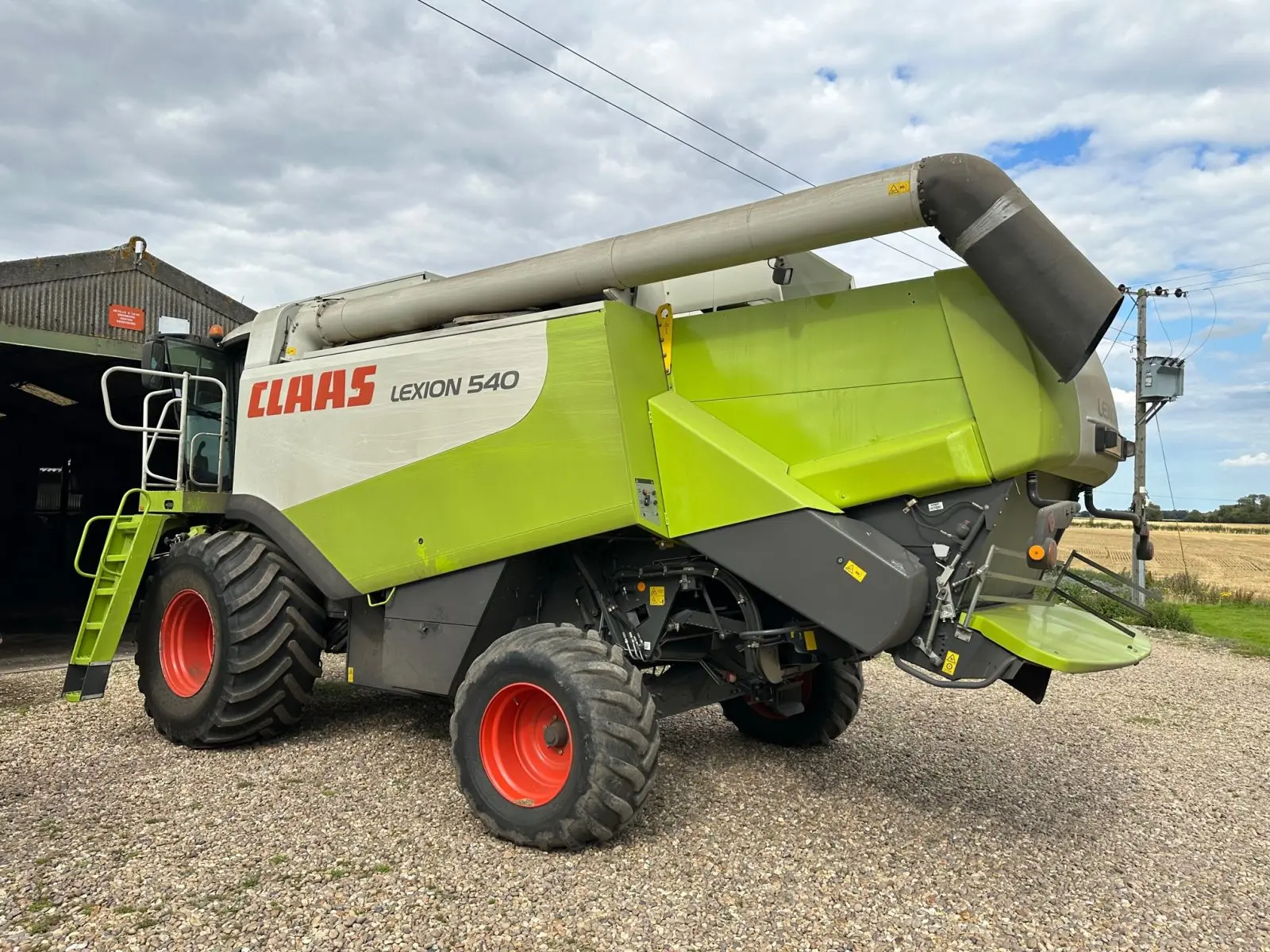 CLAAS Lexion 540 combine harvester