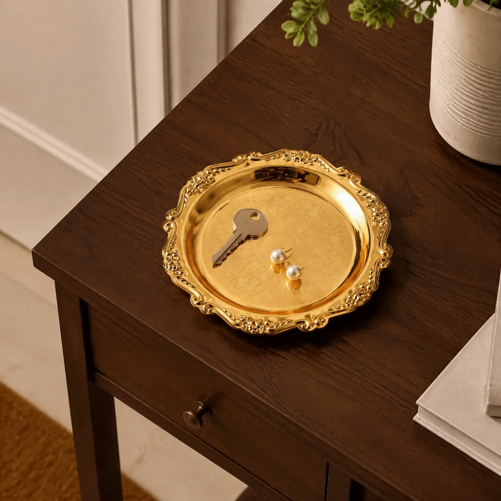 2pcs Golden Color Metal Serving Plate 4 Inch Diameter Vintage Style Fruit Decorative Plate Carved Edge Jewelry Trinket Dish