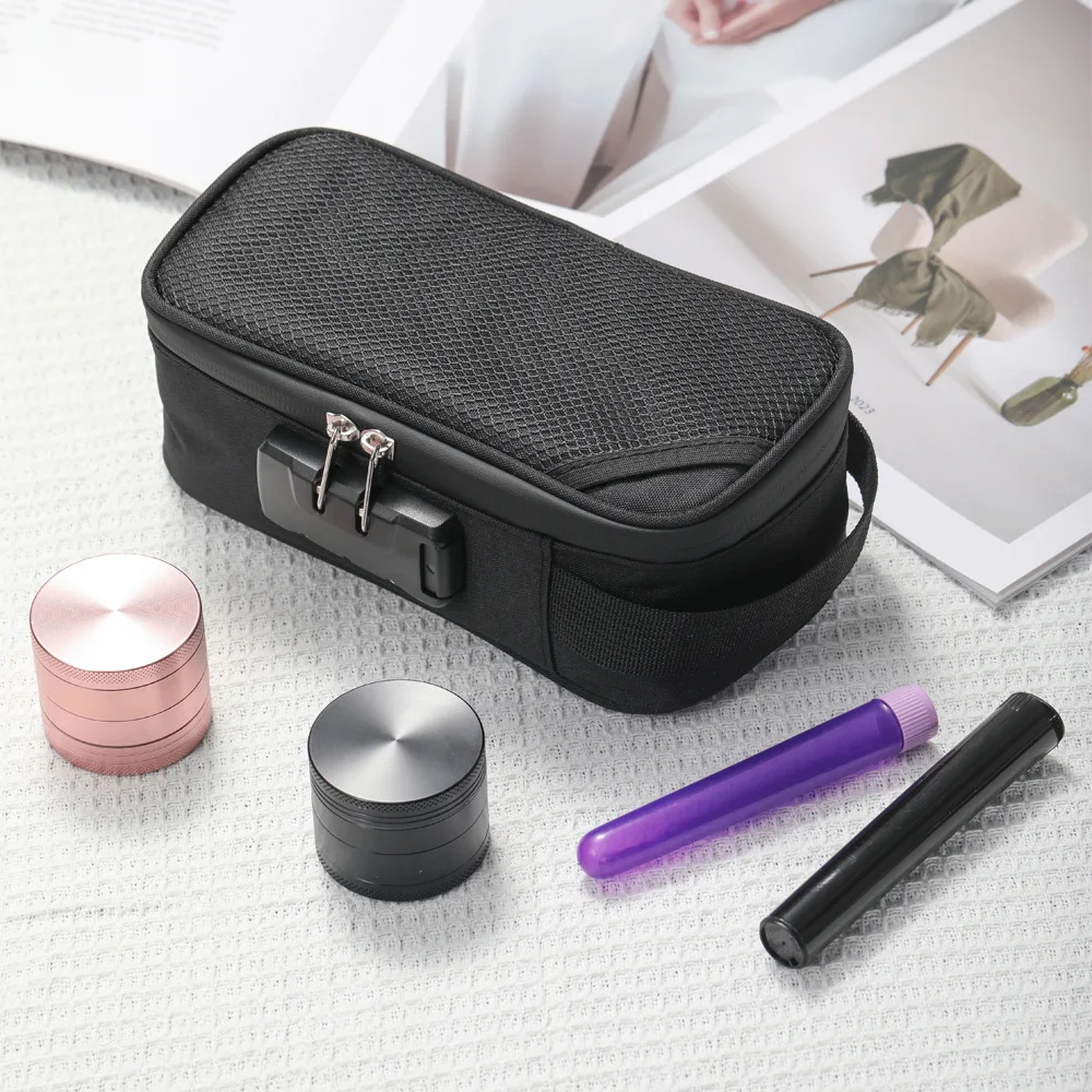Smell Proof Bag Large-capacity With Lock Activated Carbon Deodorant Bag Portable Pipe Bag Convenient