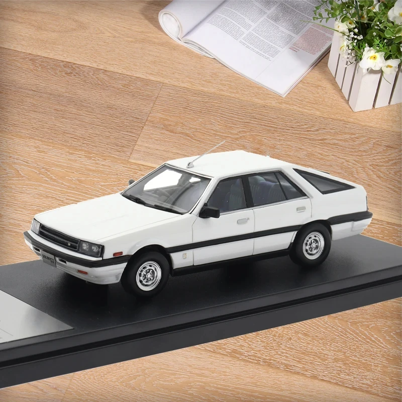 Modelo de coche de resina fundido a presión, NISSAN SKYLINE HATCHBACK 2000 TURBO GT-E, X (1984), decoración de colección, juguete, regalos, escala