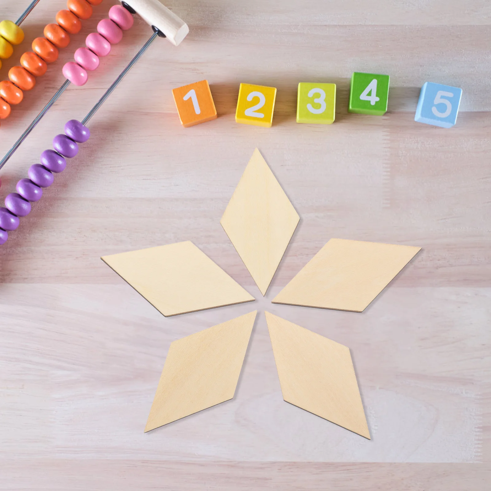 

30Pcs DIY Wooden Slices Rhombus Shape Lightweight Durable Premium Decor Party Decorations Birthday Christmas Tree