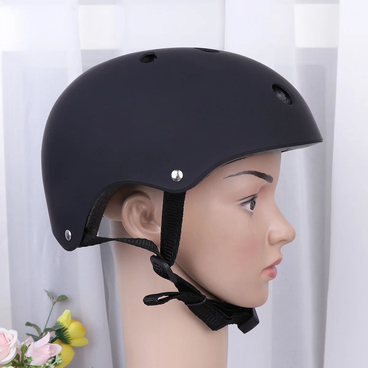 

Safety Black Size S 49-53Cm Adjustable Hard Shell Shockproof Bike for Skating Cycling Balance Wheelbarrow