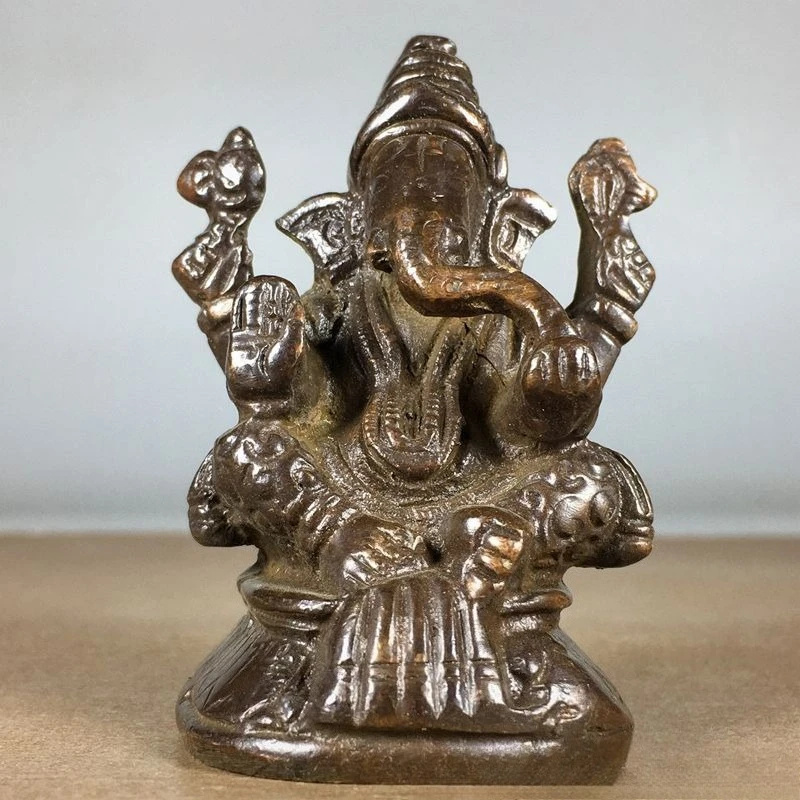 Antique Ganesha Statue Four-armed Elephant Head God Figurine Hindu God of Wisdom Success Small Altar Worship Ornament