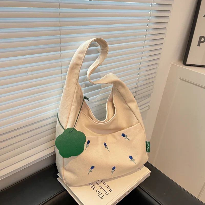 

New Canvas Tote Bag Women's Flower Color Matching Large Capacity Portable Commuter Bag Fresh Versatile One Shoulder Underarm Bag