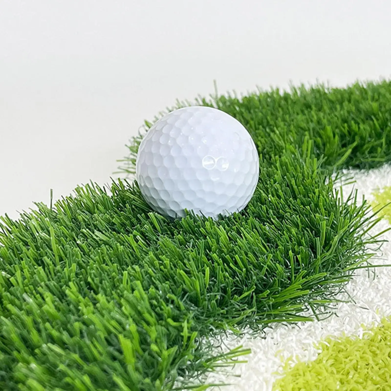 

Floating Golf Green Mat with Golf Balls Foldable Turf Chipping Practice Mat Golf Training Supplies for Backyard Garden Pool