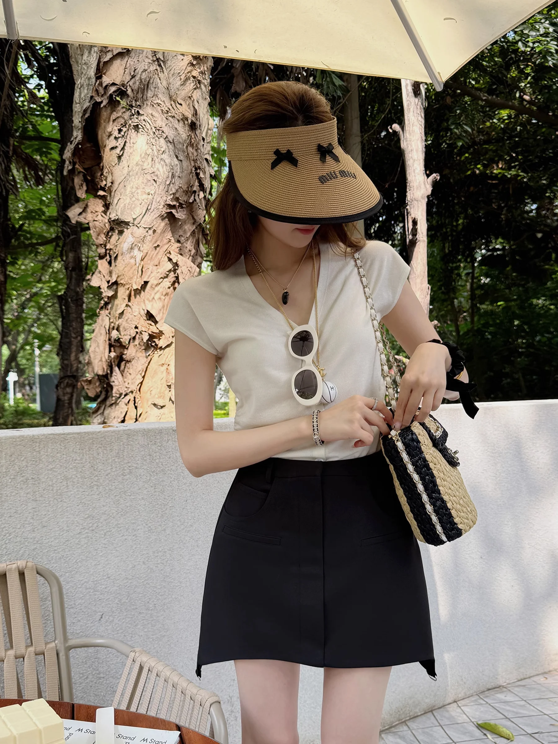 

Юбка А-силуэта с высокой талией, короткая, с защитой от просвечивания, в уличном стиле, цветная, с уникальным дизайном, эффектная и стильная.