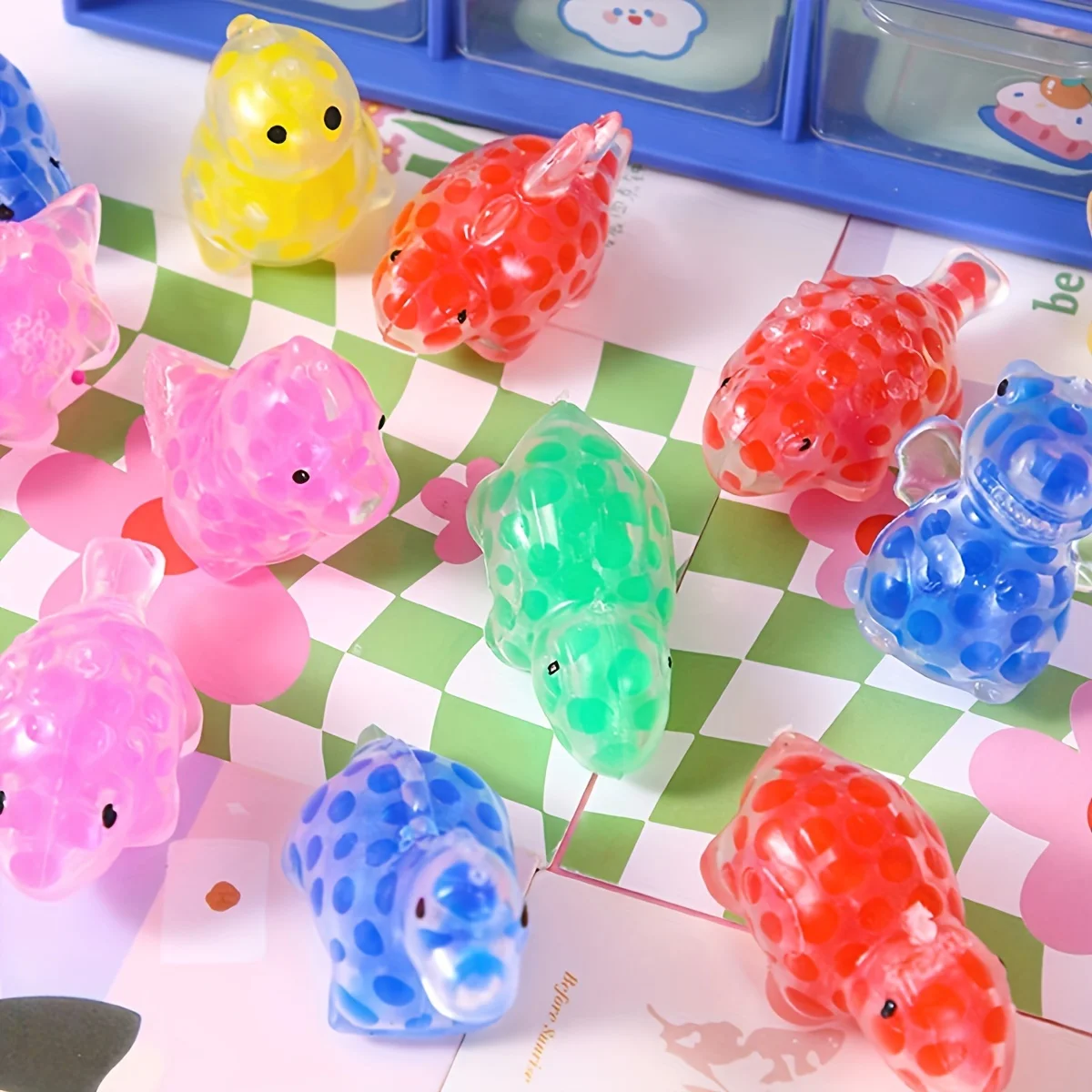 حبة الماء على شكل حيوان اسفنجي - كرة تململ لتخفيف التوتر، أداة لطيفة مضادة للقلق #1