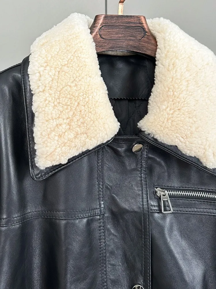 المرأة سترة جلدية حقيقية فضفاضة تناسب الشارع الشهير الشتاء مبطن بطانة الدافئة صوف الضأن طوق Vintage فاسق دراجة نارية معطف قصير