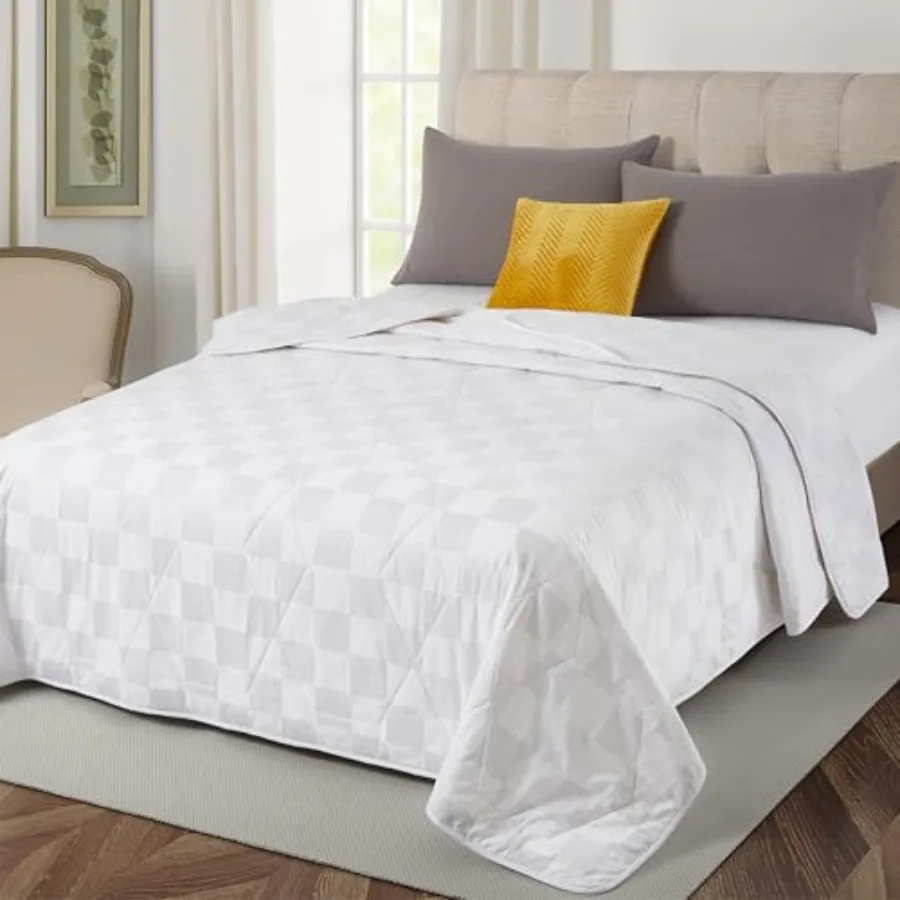 Lightweight White 100% Cotton Comforter Size All Seasons Bedspread Thin Cotton Filled Blanket Durable Breathable Quilt for Hot