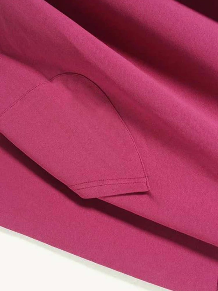 EAM Purple Big Pockets Casual Sweatshirt New Round Neck Long Sleeve Women Big Size Fashion Tide Autumn 2026 30A2867
