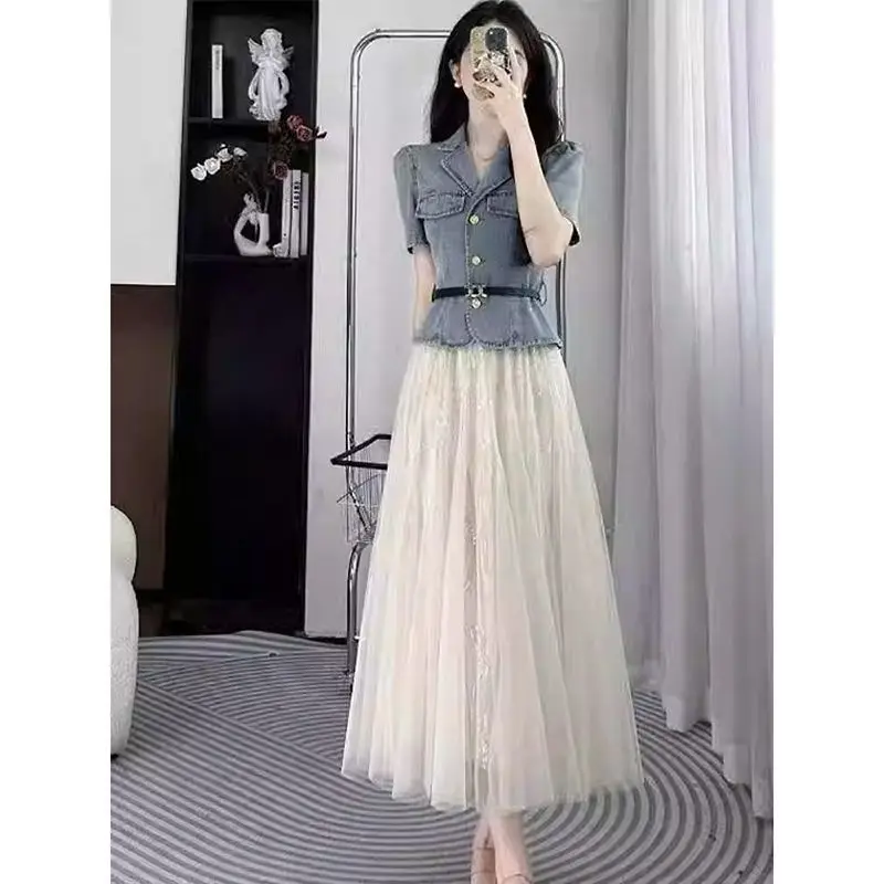 

New French Fashion Women's Two Piece Set Summer Thin Lapel Slim Waist Short Sleeve Denim Jacket Top + A-line Mesh Skirt Suit