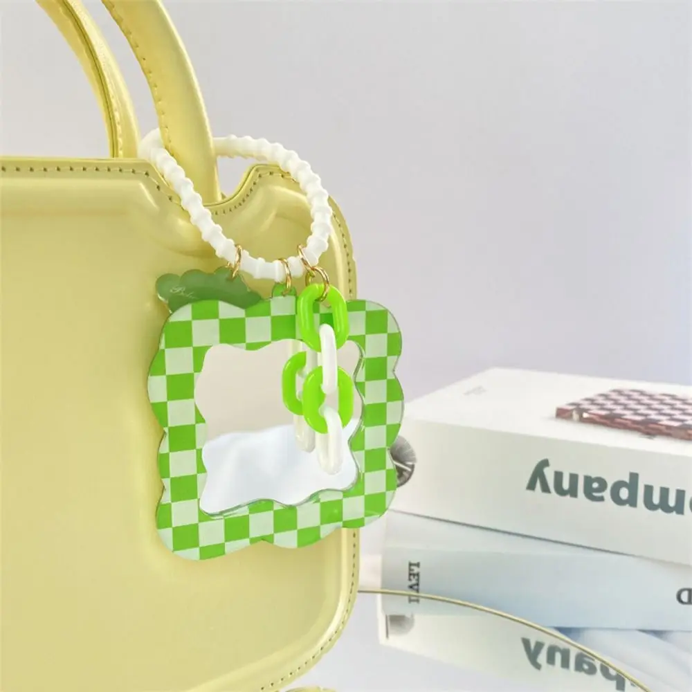 

Tulip Flower Flower Small Mirror Cartoon Keychain Little Bear Small Mirror Portable Flower Mirror Keyring Mini Acrylic