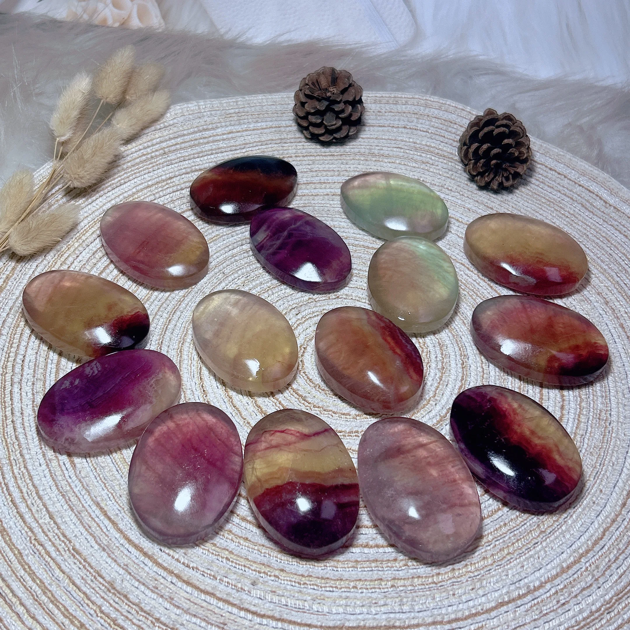 Healing High Quality Natural Candy Fluorite Palm Crystal Polished Reiki Mediation Ore Mineral  Crafts Gemstones Gift