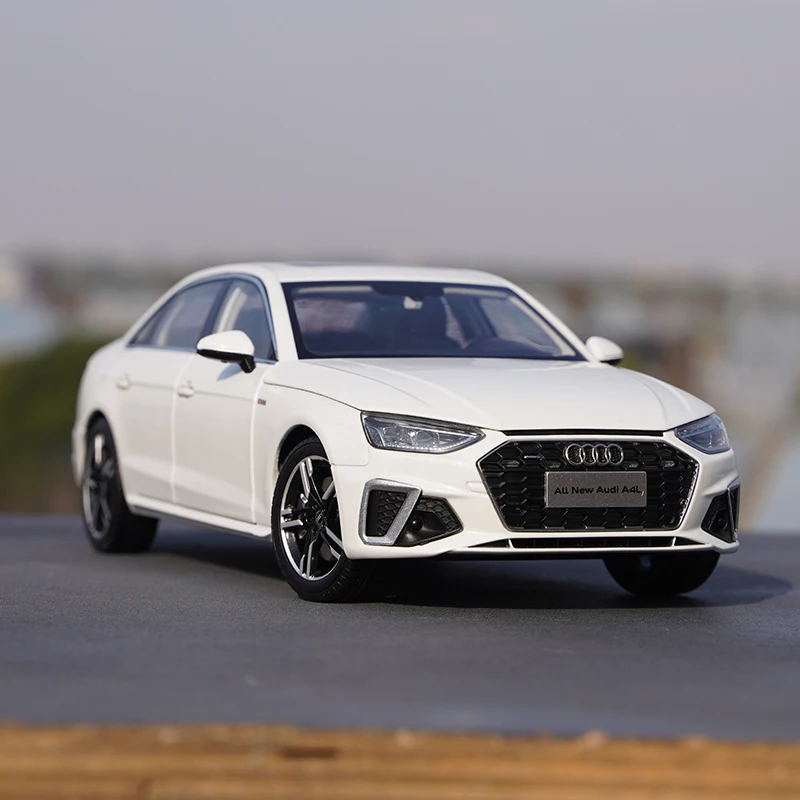 1:18 Original FAW VW Audi A4L 2020, New A4L Alloy Simulation Car Model