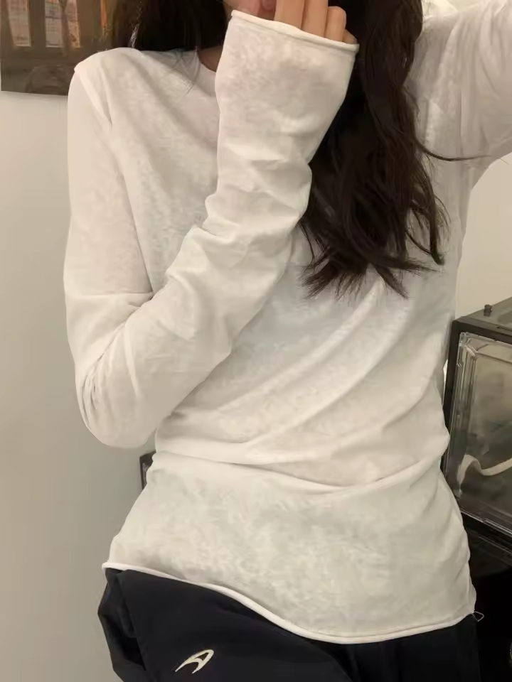 티셔츠 착용 사진