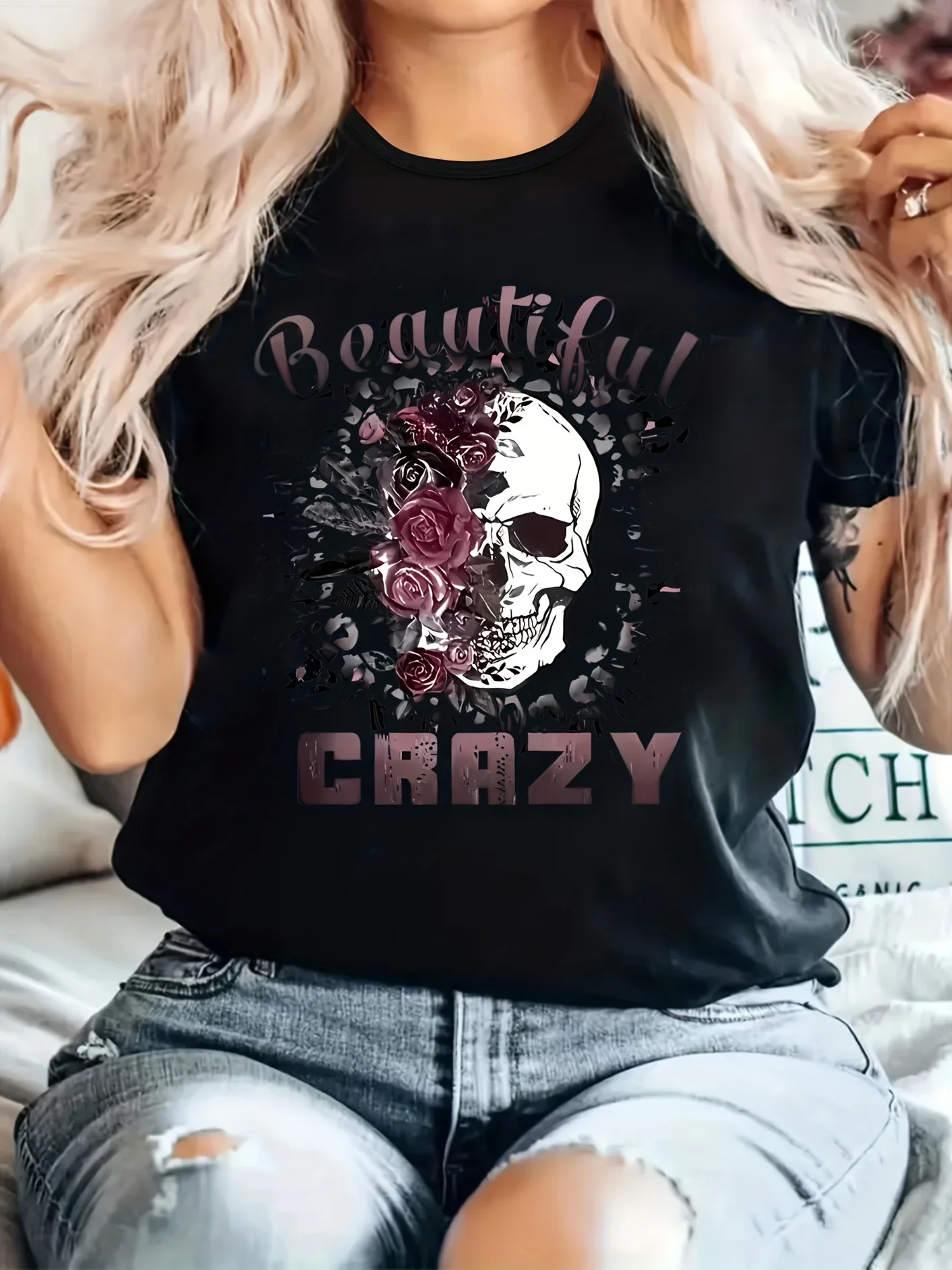 Women's Skull and Letter Print Crew Neck Short Sleeve T-Shirt