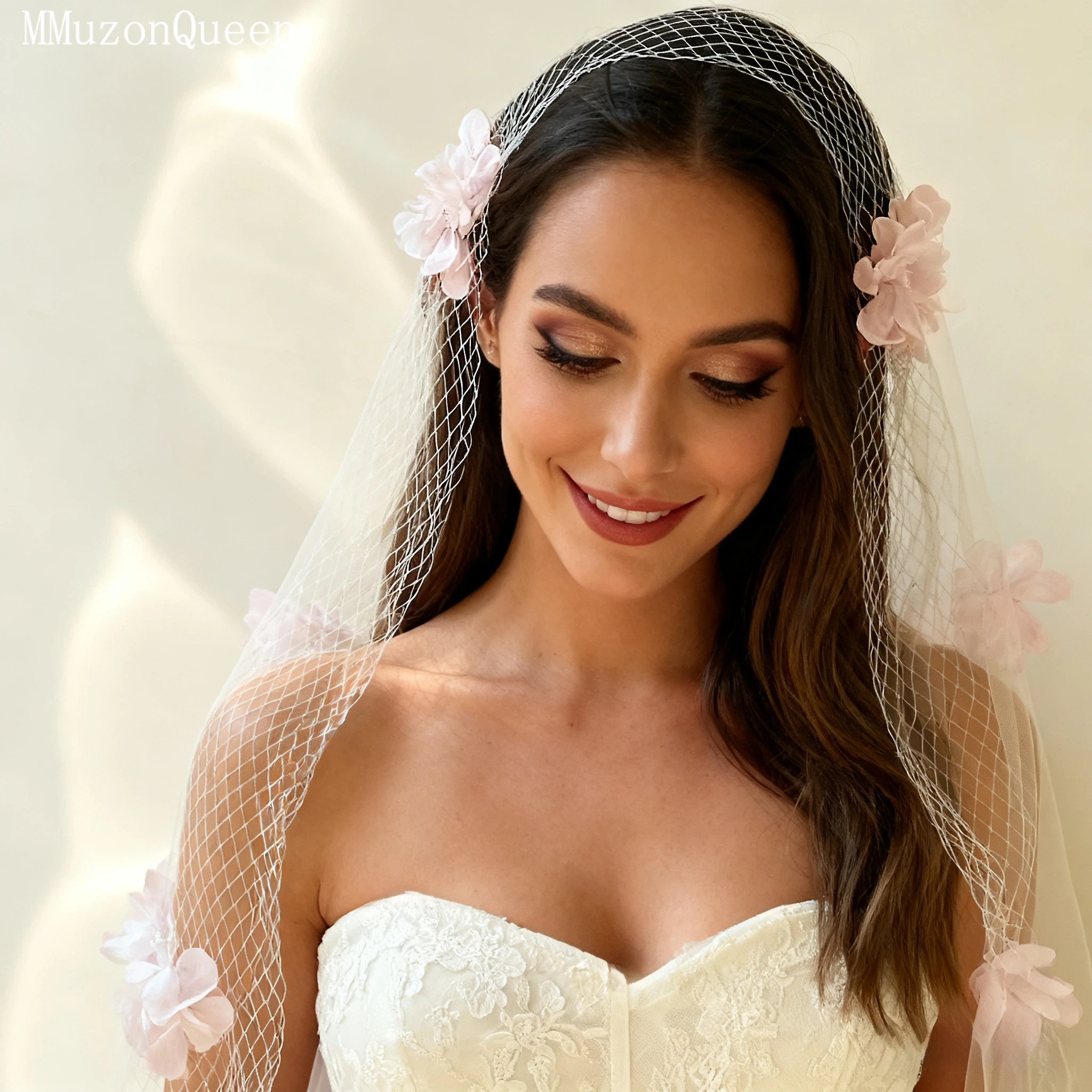 TOPQUEEN V321 حجاب الزفاف ثلاثية الأبعاد طرحة زفاف زهرية 1-Layer زينة مخيطة يدويًا مع تفاصيل زهور ثلاثية الأبعاد قابلة للتخصيص