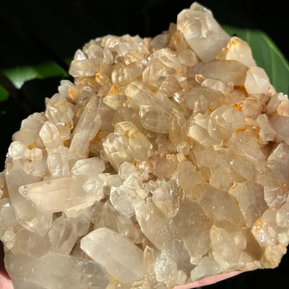 1pc Crystal Cluster - Cluster with Sparkling Inclusions, Perfect for Home Decor, Office, Coffee Room, Ideal Valentine's Day
