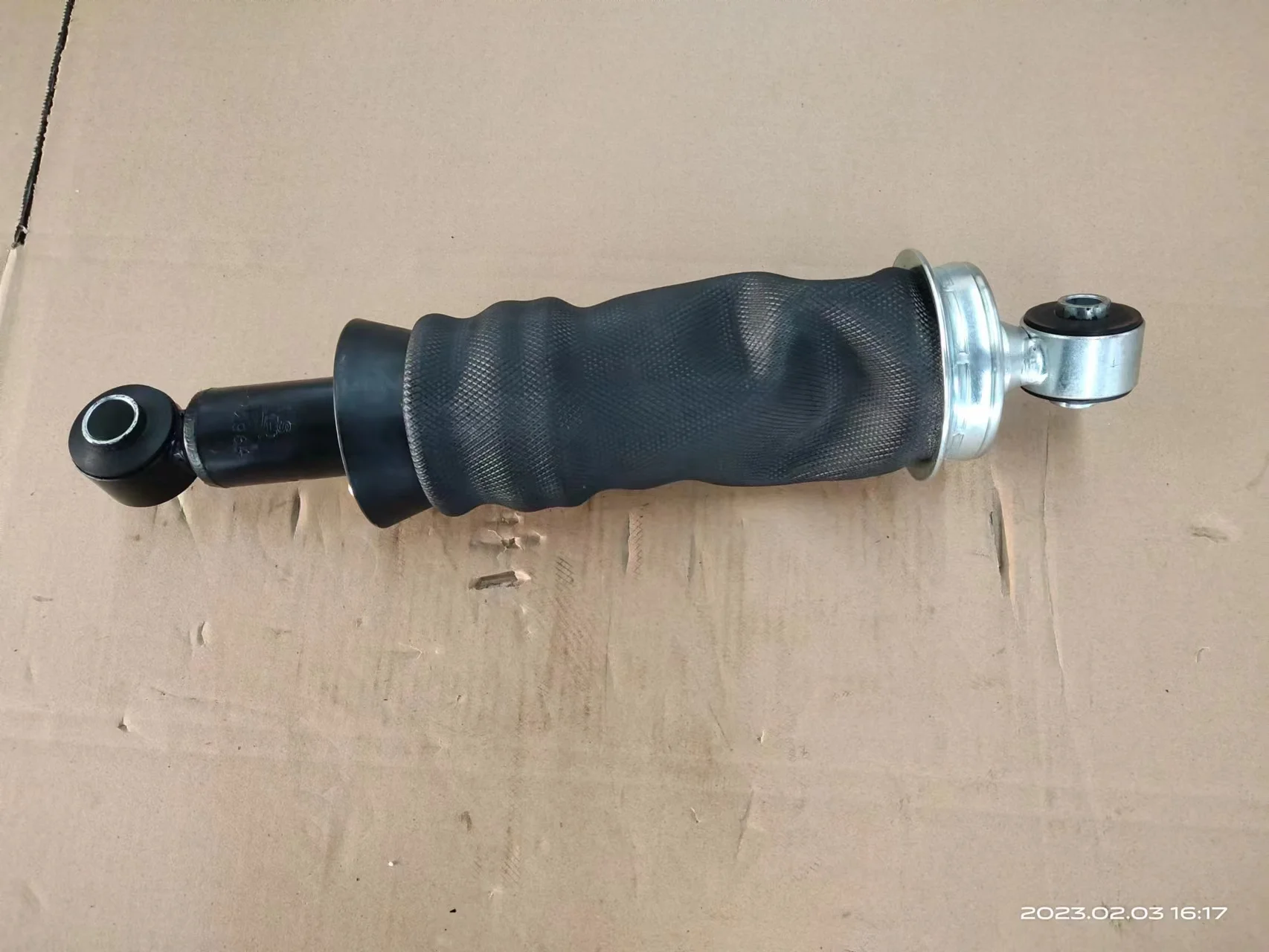 

3172984 1629719 Front Cab Air Shock Absorber For VOLVO FH12 FH16