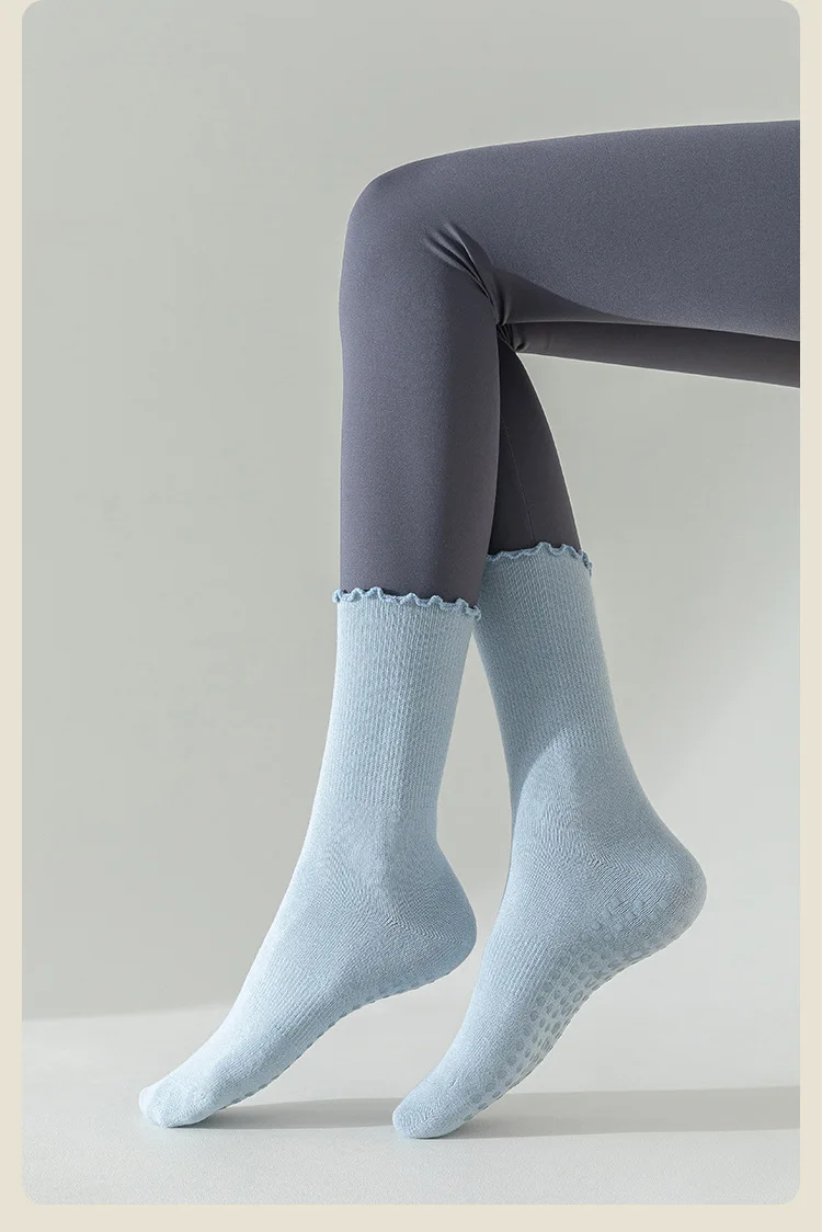 3 Paar Yoga-Socken für Damen, aus reiner Baumwolle, knöchelhoch, einfarbig, mit rutschfester Sohle, ideal für Pilates, mit Rüschen, atmungsaktiv, für Sport, Fitness und zum Tragen auf dem Boden. – Detail 19