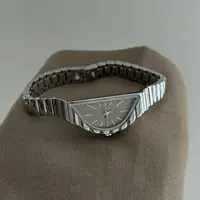 GEDI, relojes Vintage triangulares irregulares para mujer, reloj de pulsera de cuarzo resistente al agua de lujo a la moda para mujer, perfecto para trajes de vestir