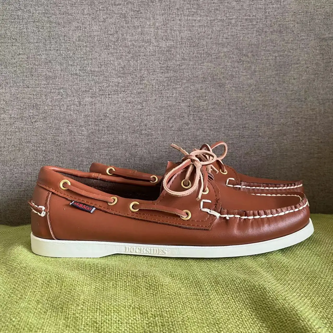 

SEBAGO Men Homme Authentic Docksides Shoes - Premium Leather Moc Toe Lace Up Boat Shoes AC715