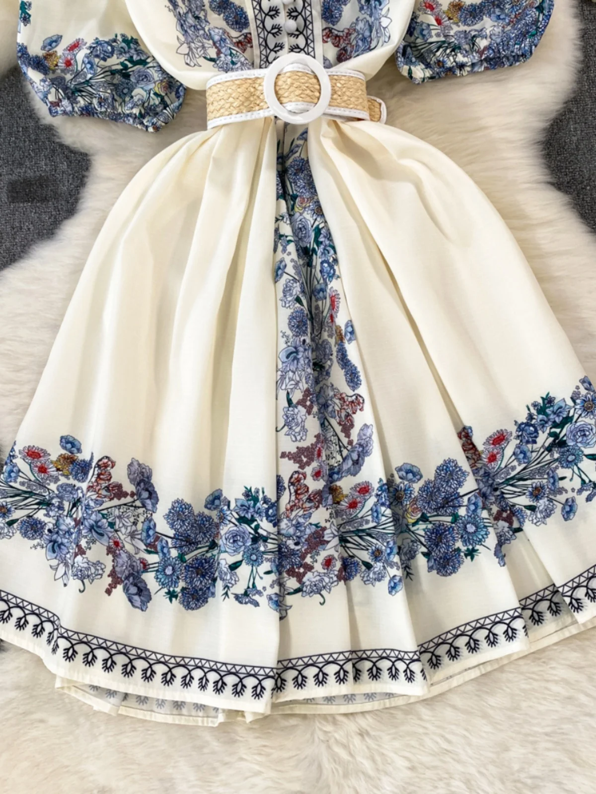 ビーチバケーションスタイル レトロデザイン レディース 夏 着痩せ Vネック バブルスリーブ 花柄プリント Aラインスカート おしゃれなガウン