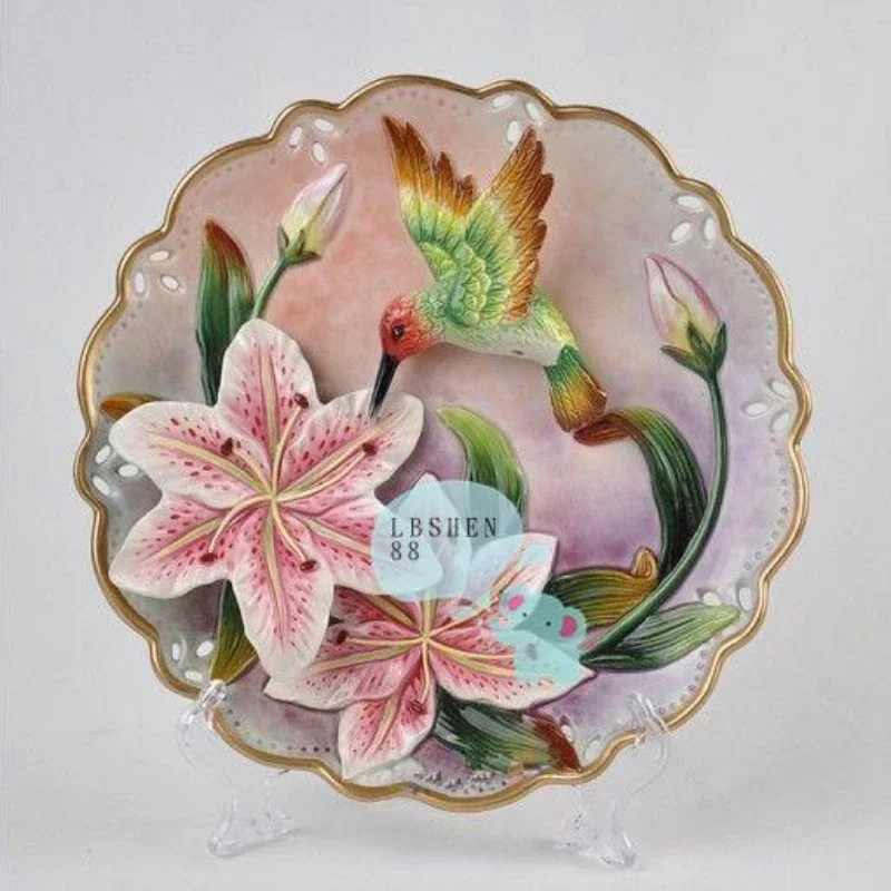 

Decorative Wall Hanging Plate Hummingbird Porcelain Figurine for Room Decor Crafts Accessories Ornamental Dish