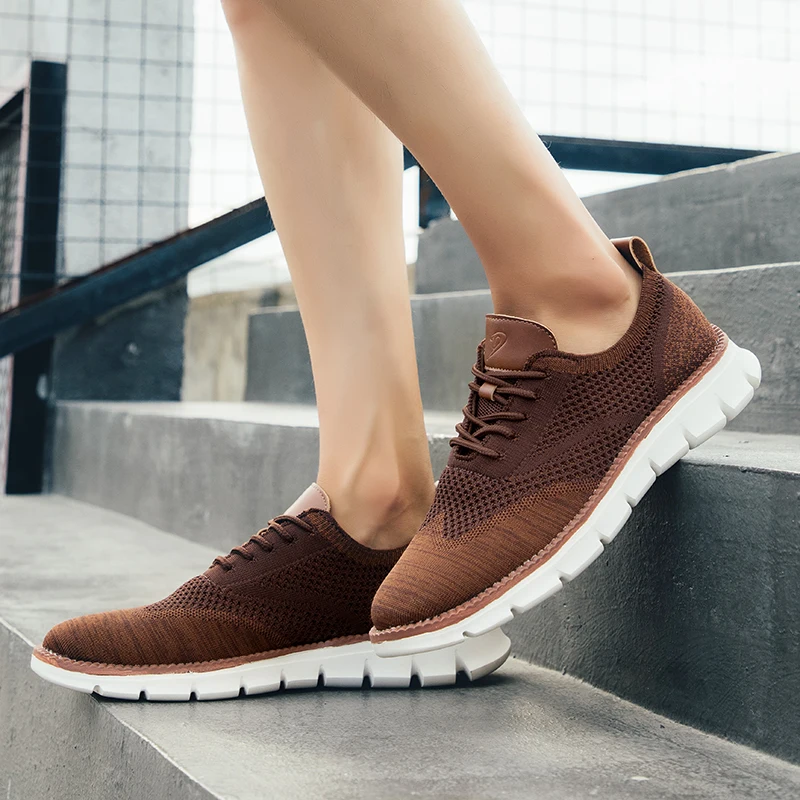 Men Sneakers Mesh Breathable Summer Sports Fitness Shoes for Men Lightweight Soft Soled Shoes Solid Color Plus Size Zapatos
